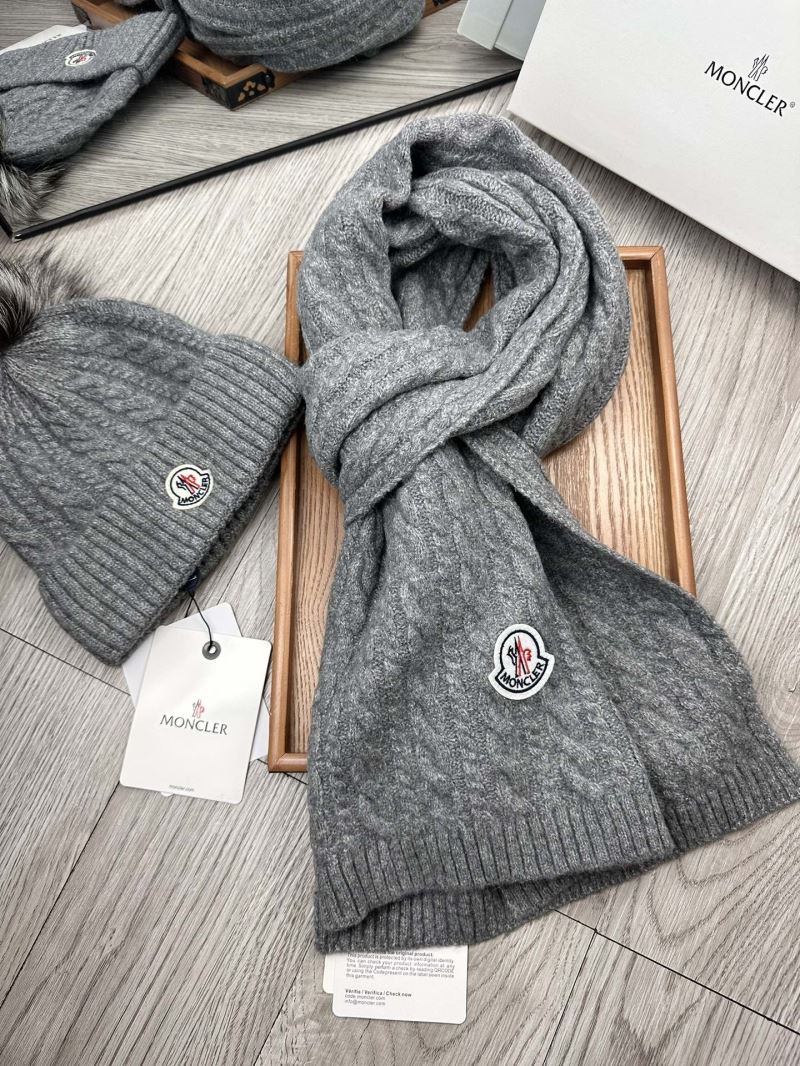 Moncler Caps Scarfs